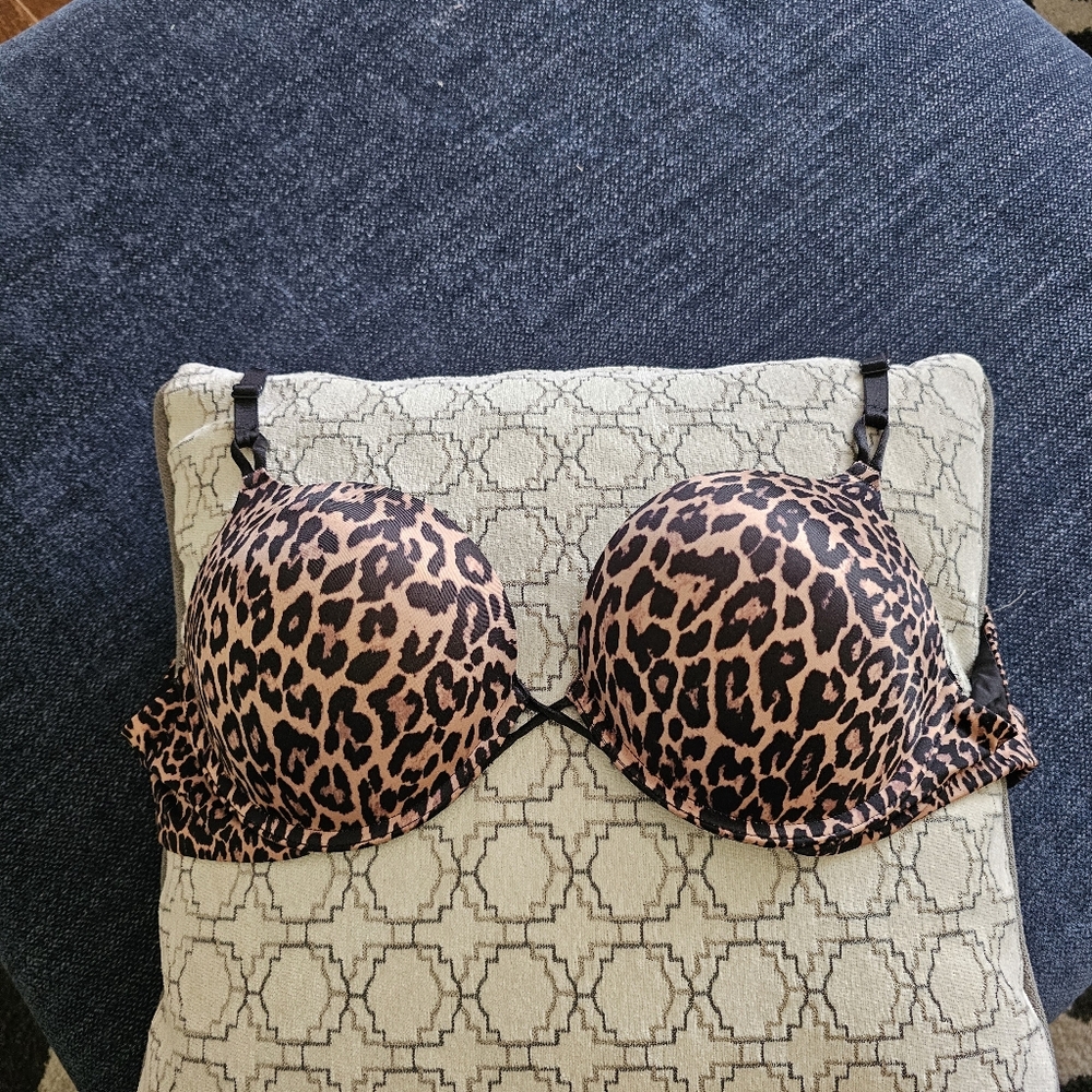Victorias Secret Bombshell plunge Bra